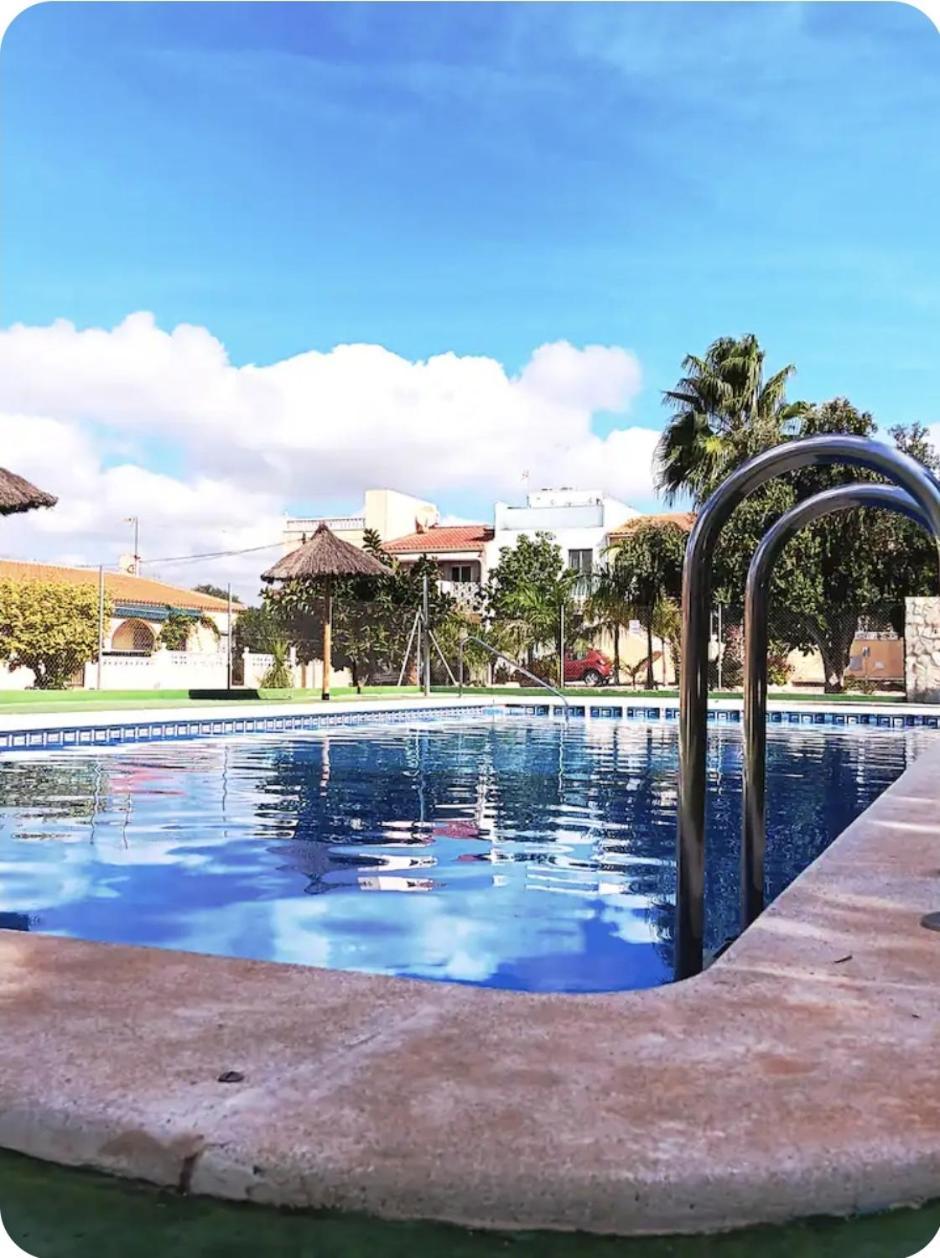 Cozy Bungalow In Urb La Marina With Shared Pool San Fulgencio Extérieur photo